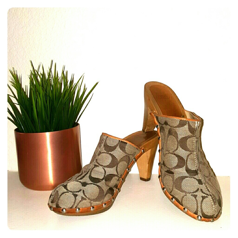 🔥Sale! 🔥Coach Clog heels