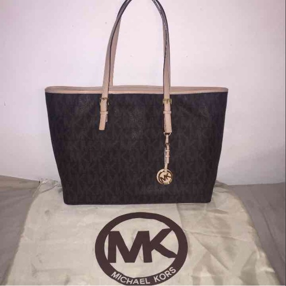 Michael kors LARGE LOGO TOTE - Picture 1 of 3