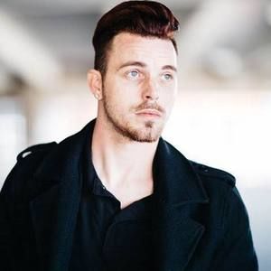 Meet your Posher, Adam