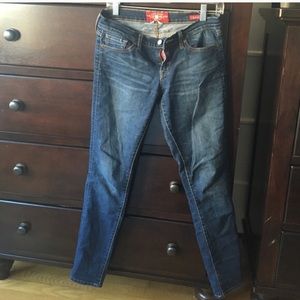 Lucky Brand Charlie Skinny