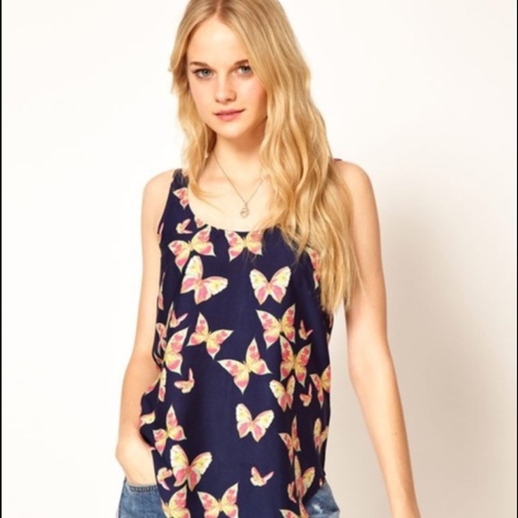 🆑‼️LAST 1‼️ 🎉HPx3🎉 Pretty Butterfly Tank - Picture 2 of 5