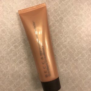 Becca Shimmering Skin Perfector Liquid Highlighter