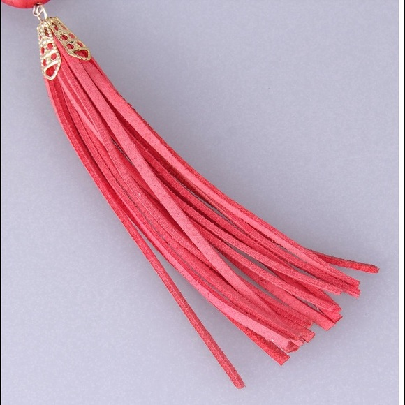 !HP! Boutique BOHO deep coral tassel necklace!! - Picture 5 of 5