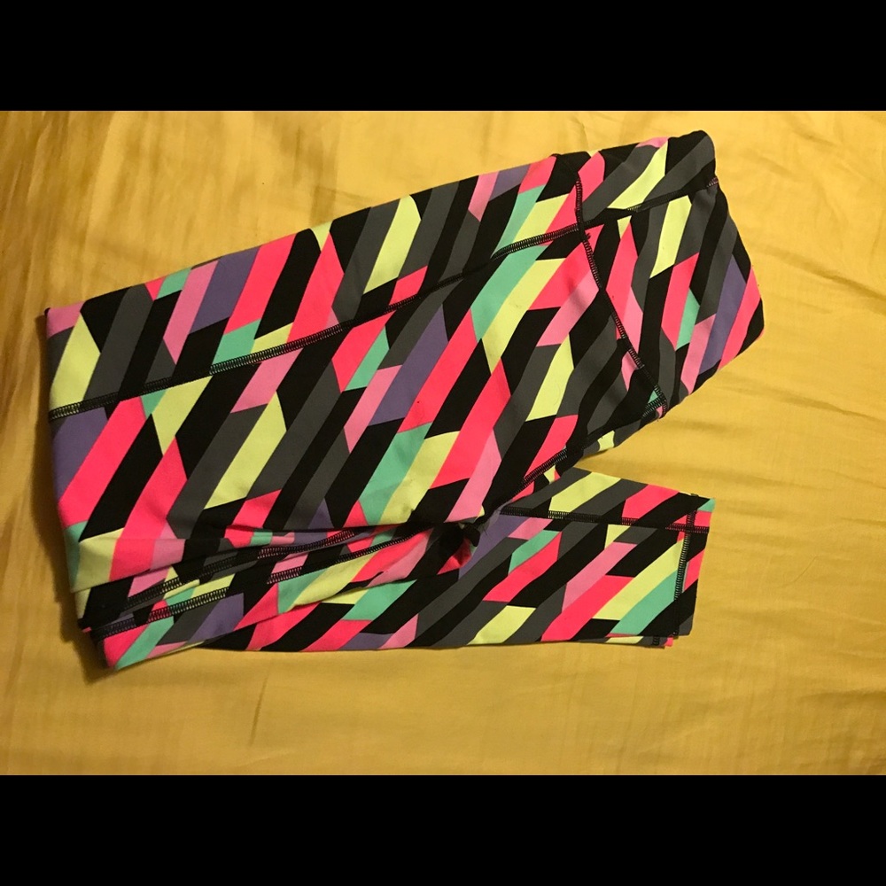 Beautiful!!!! Victoria secret sport leggings - Picture 1 of 5