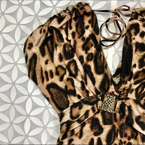 (M) Xcepsion Dress Like New - Picture 8 of 8