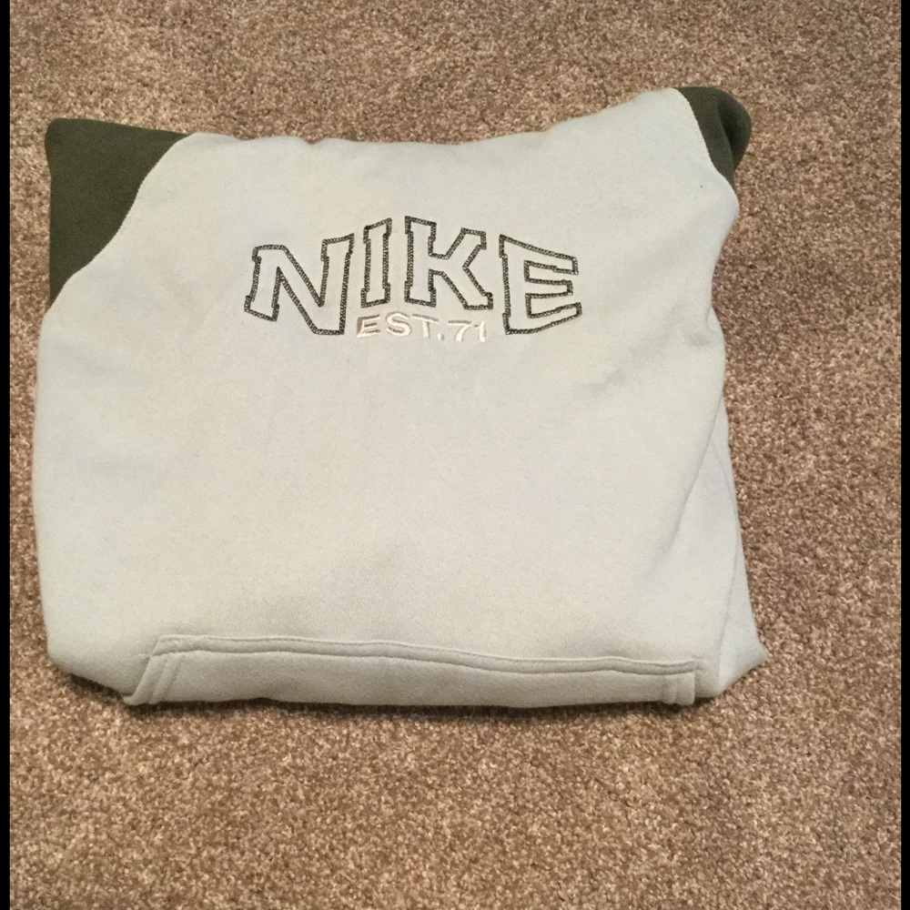 New Nike hoodie