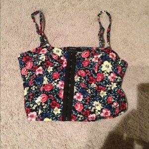 Forever 21 flower crop top size M