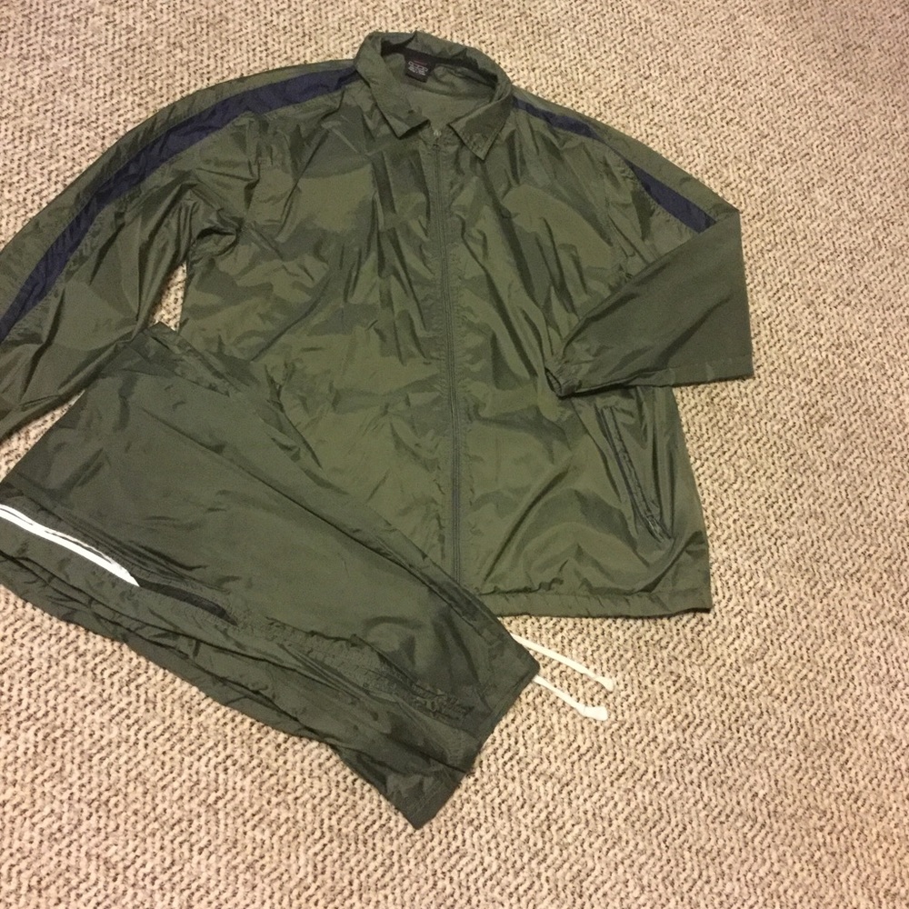 New nylon Nike sweatsuit