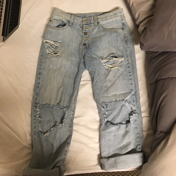 LF Store Ripped Jeans - Picture 2 of 4