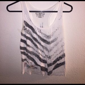 Flowy beach tank