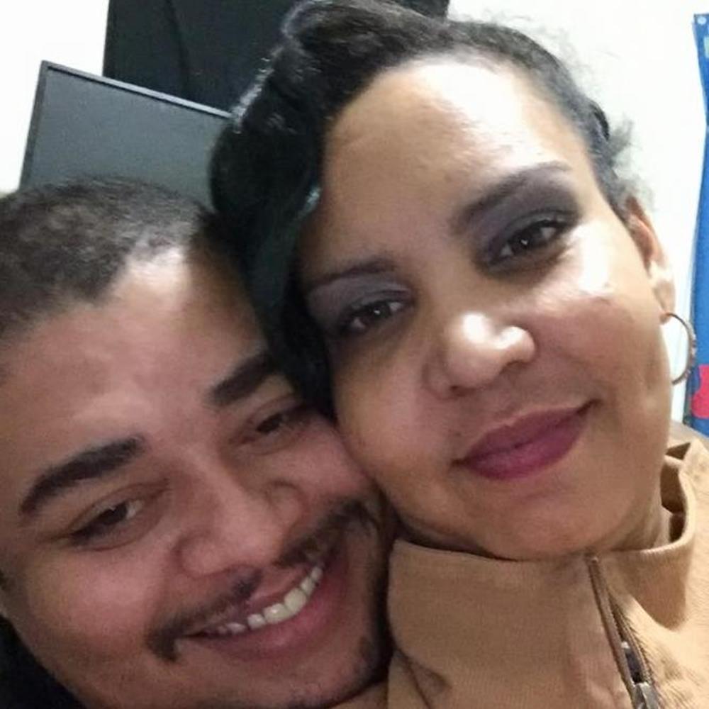 Meet your Posher, Yimary