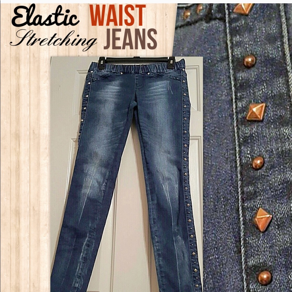 Celebrity Pink studded skinny Jeans