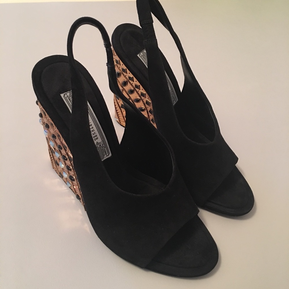 IVY KIRZHNER Suede Jeweled Wedge Sandals 7.5