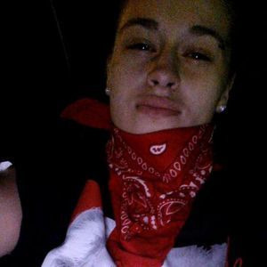 Meet your Posher, Leah