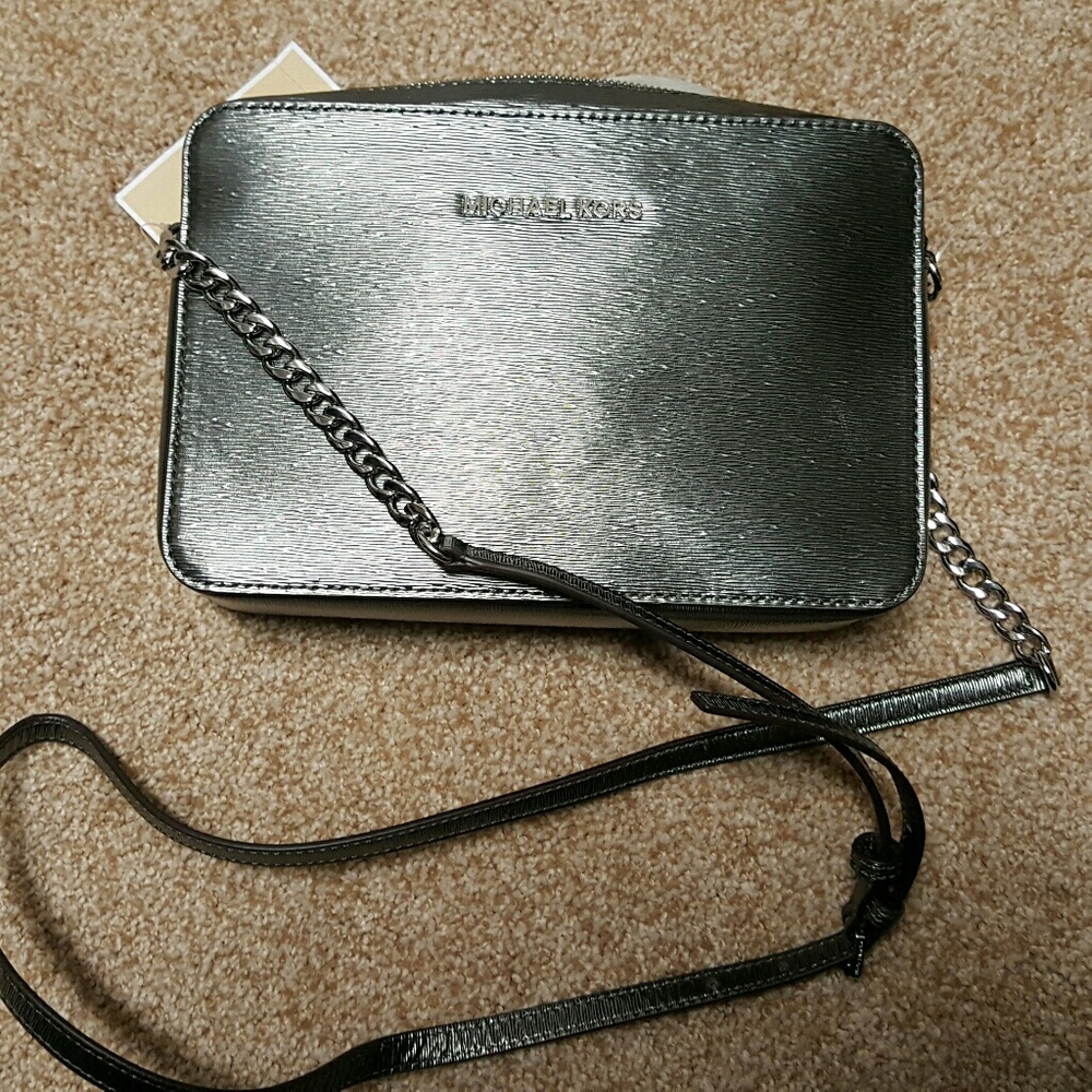 ****SOLD*****Michael Kors crossbody bag