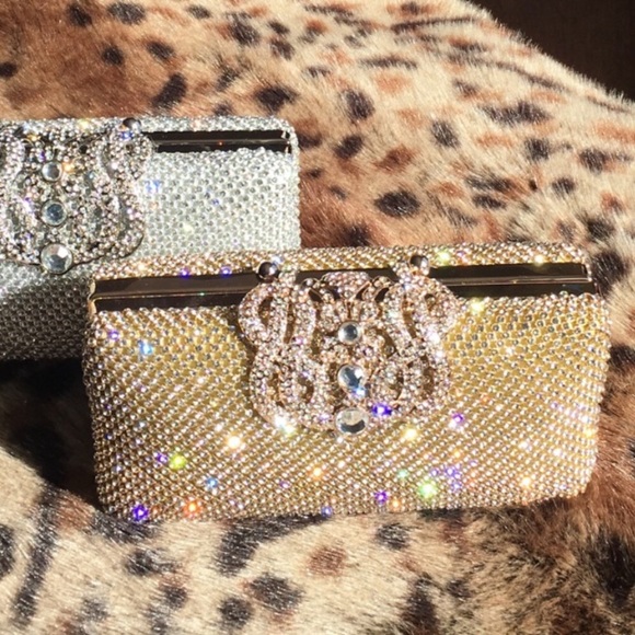 Silver or Gold Shimmering Rhinestone Clutch - Picture 3 of 5