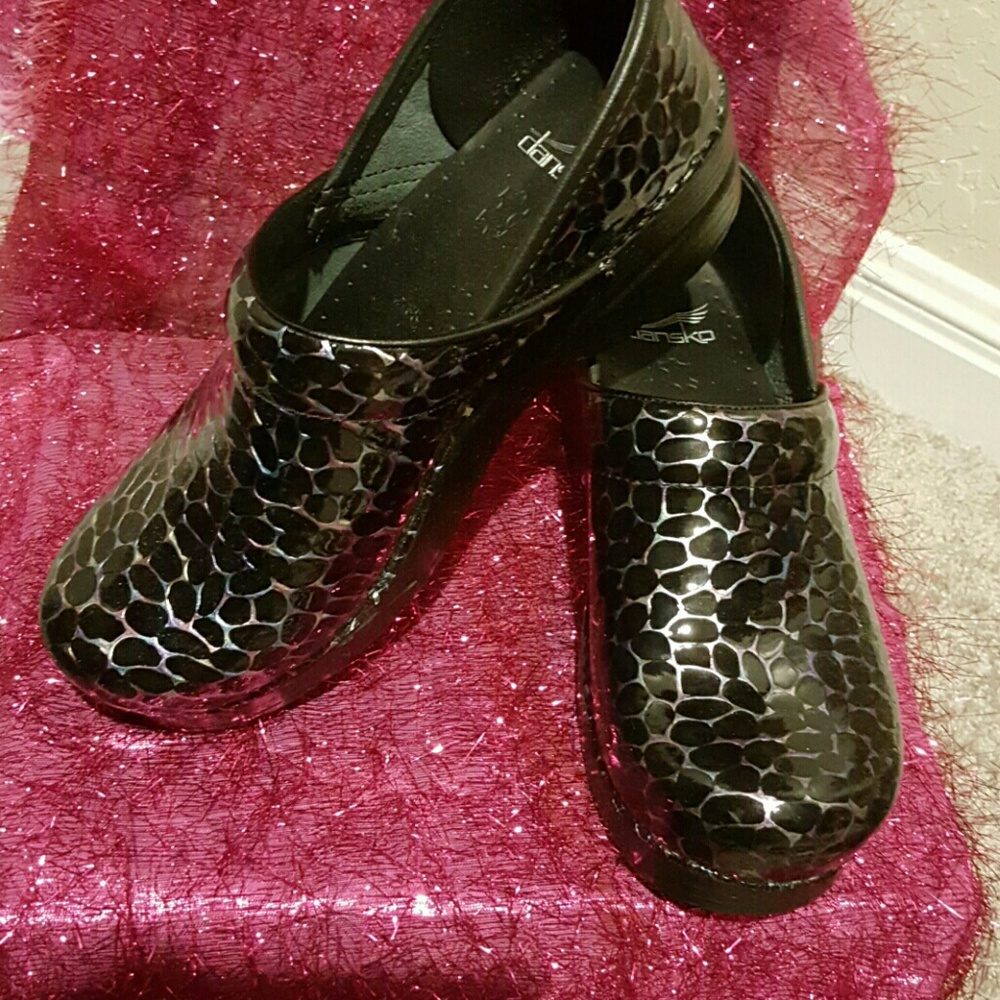 Nursing Clogs