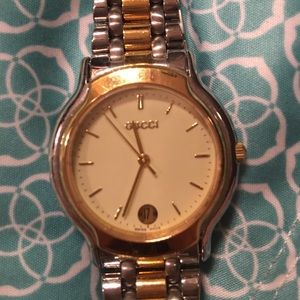 Classic rarely worn GUCCI WOMANS WATCH