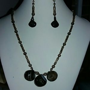 Necklace & Earring set