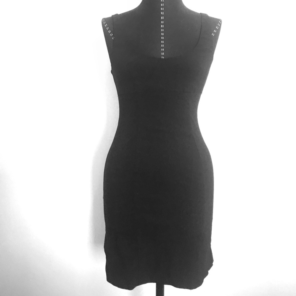 Guess size 3 black body con dress