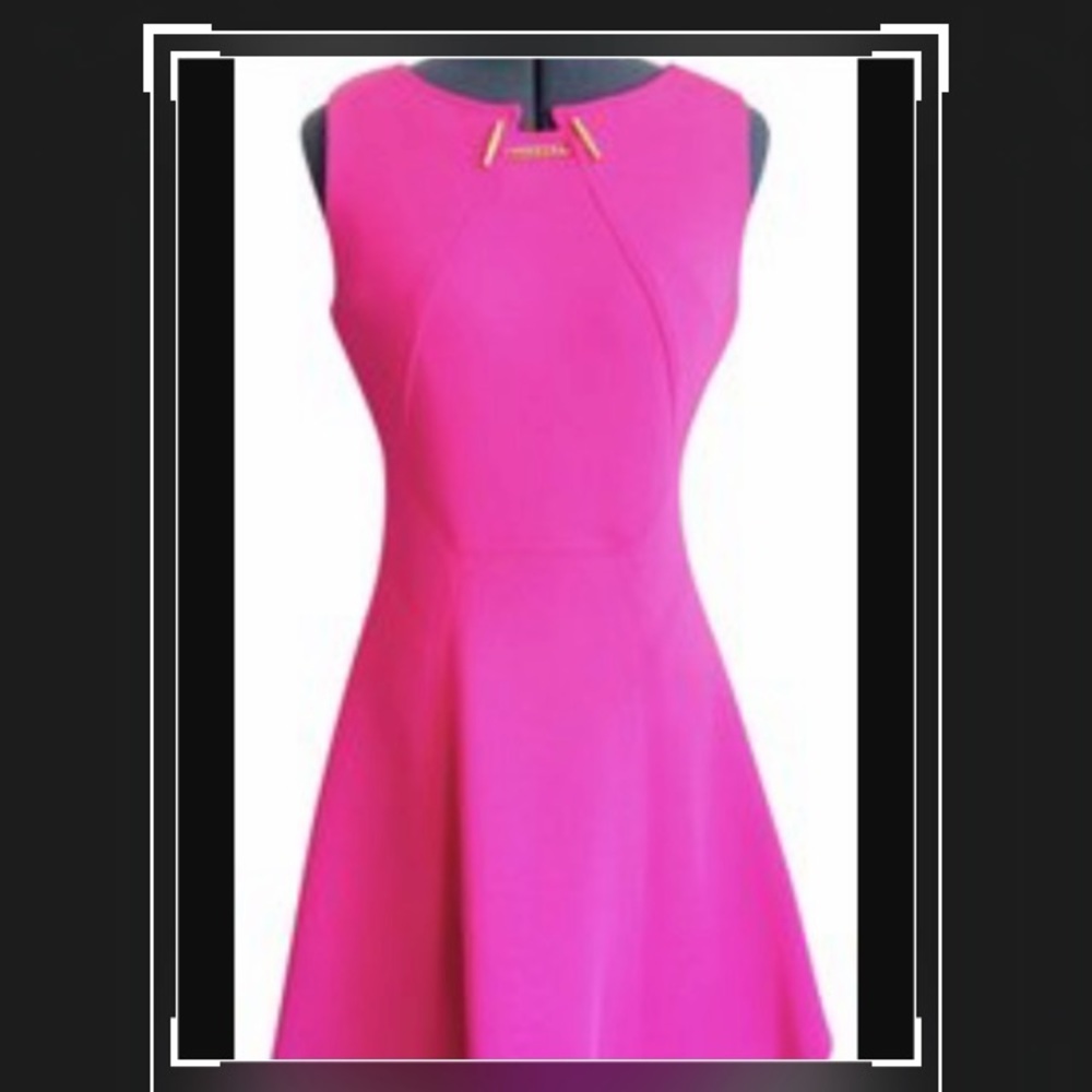 ❌RESERVED❌➕Ivanka Trump STUNNING Fuchsia A-LineNEW