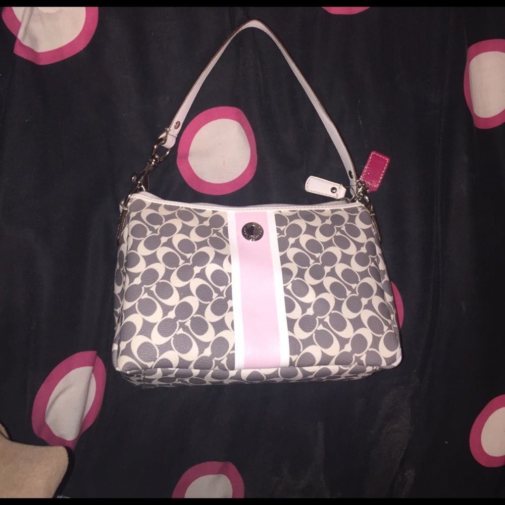 Coach purse Mini!!
