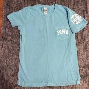 Vs pink campus tee