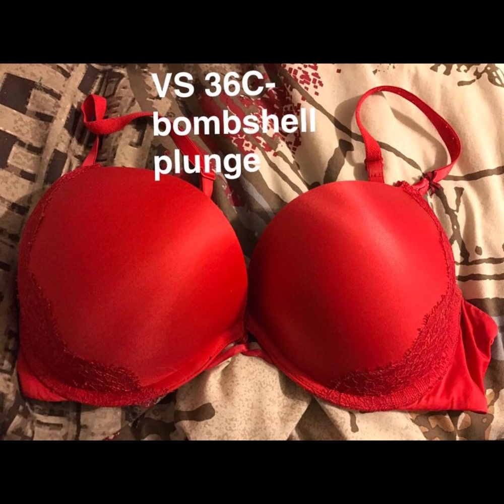 victoria secret bra, never worn!