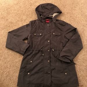 Grey Anorak Rain Jacket sz. Medium