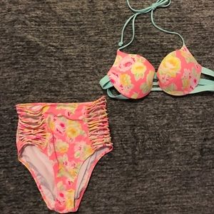 Vs pink swim top and bottom