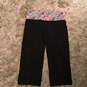 Cropped Floral PINK Yoga Pants
