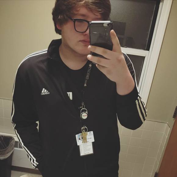 Meet your Posher, Jordan - Picture 1 of 1