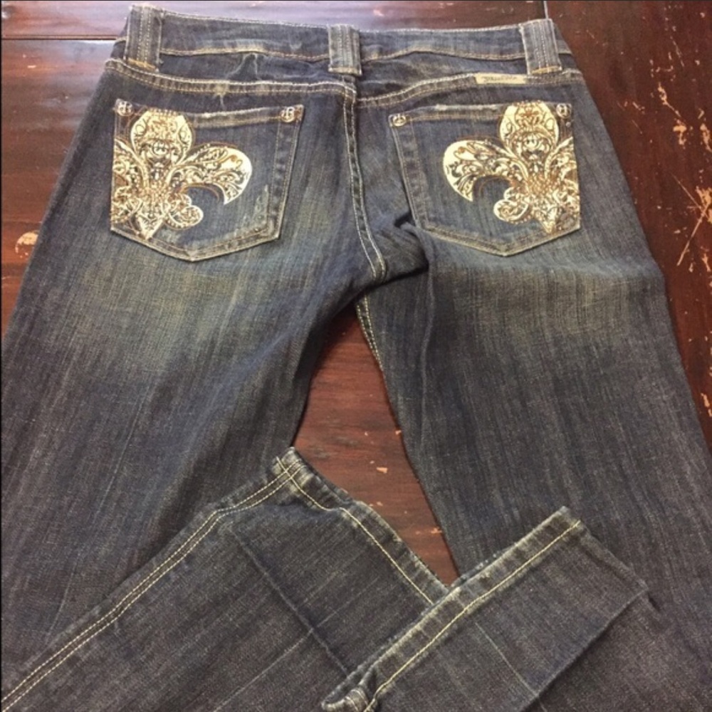 Miss Me Embellished back pocket boot cut jeans