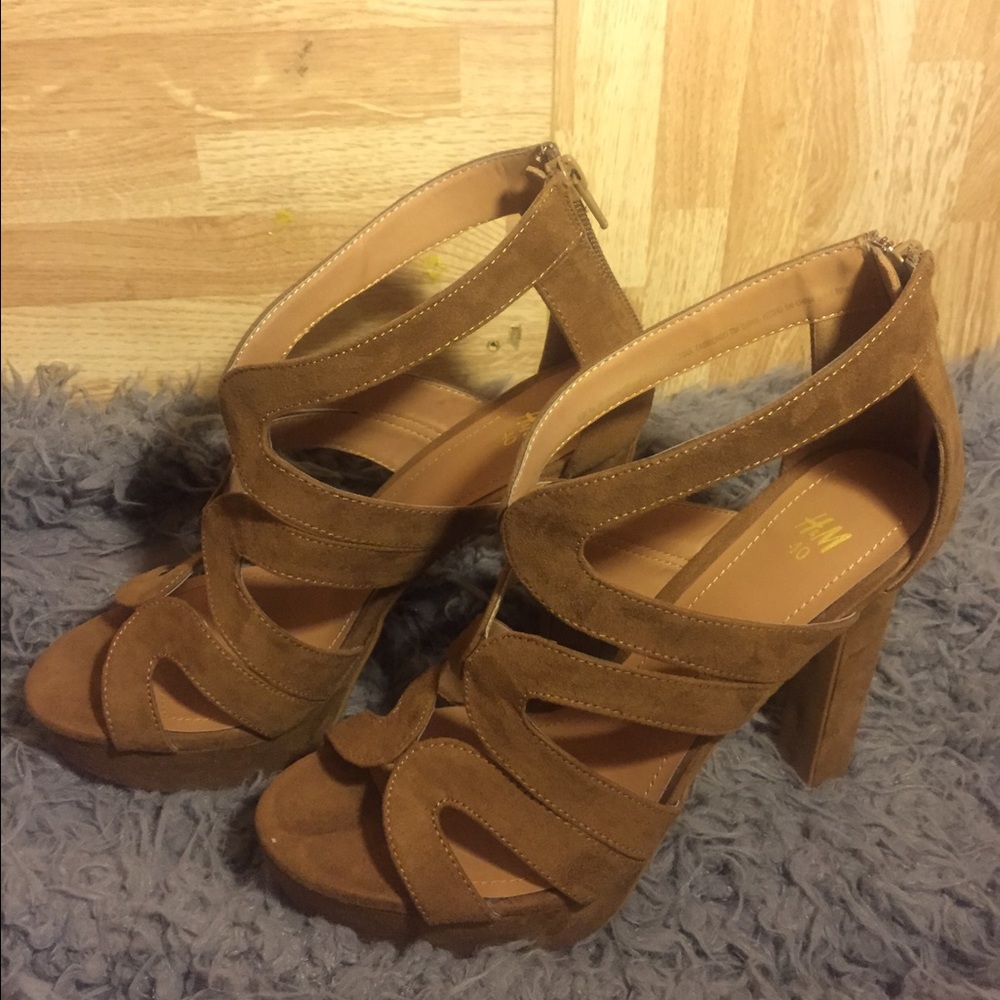 H&M Tan Faux Suede Strappy Heels Size 9.5 (EU: 40)