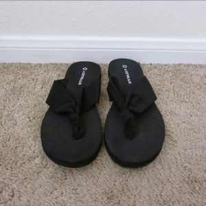 Flip flops