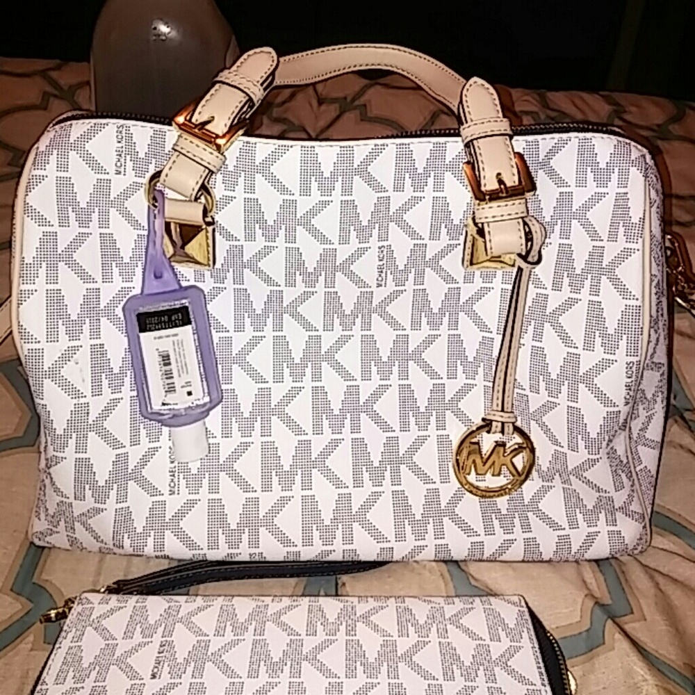 Like new. - Picture 2 of 8