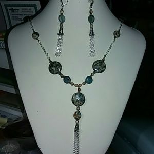 Necklace & Earring Set