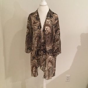 Chico's size3 (16/18) sheer coverup