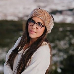 Meet your Posher, Natalie