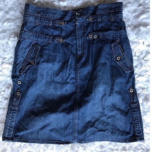 Authentic Dolce & Gabbana adjustable denim skirt - Picture 2 of 7