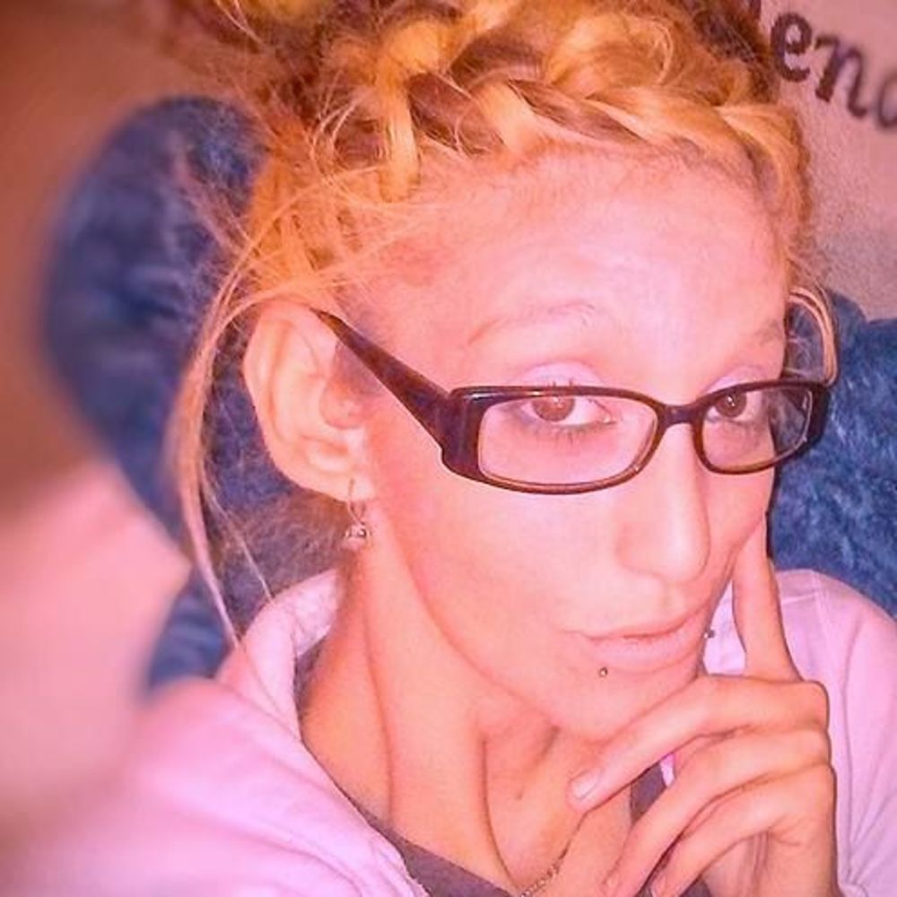 Meet your Posher, Meggz