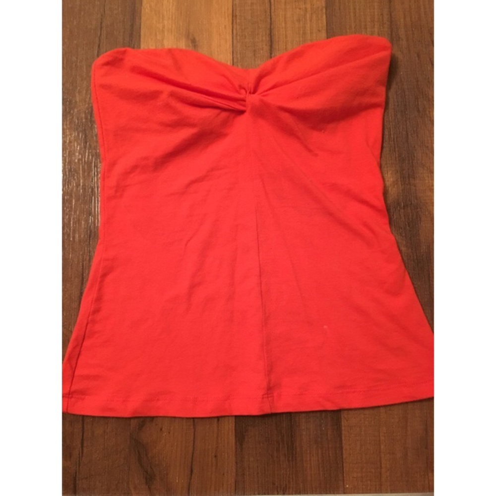 Nollie tube top
