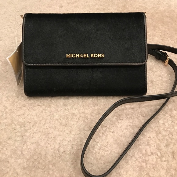 💕NWT Chic Michael Kors black calfhair crossbody - Picture 2 of 8