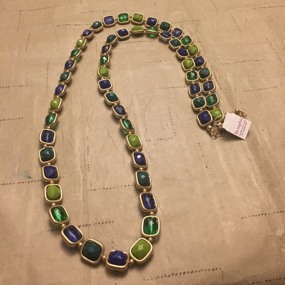 Long necklace