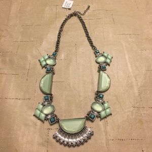 Statement necklace