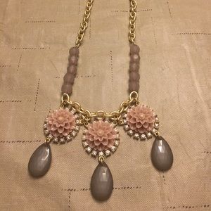 Statement necklace
