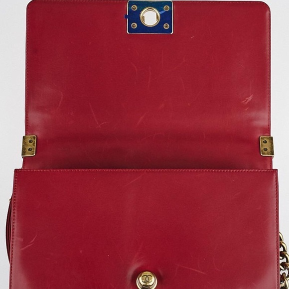 Chanel authentic red medium boy gold hardware bag - Picture 7 of 8