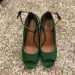 Green Worthington Wedges