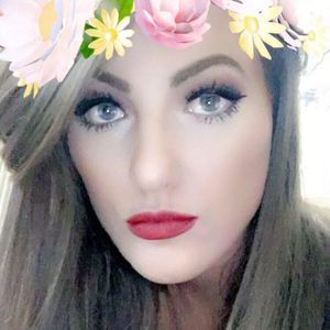 Meet your Posher, Alissa