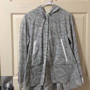 Lulu lemon sun showers rain jacket